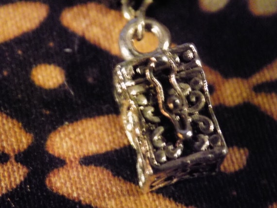 Inspirational locket box pendant, cross symbol on… - image 2