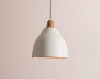 Element pendant light in ceramic and oak - matt white