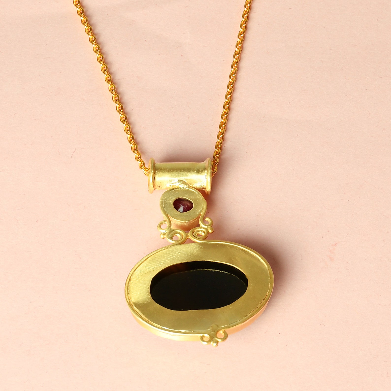 Black onyx pendant necklace gold Clearance