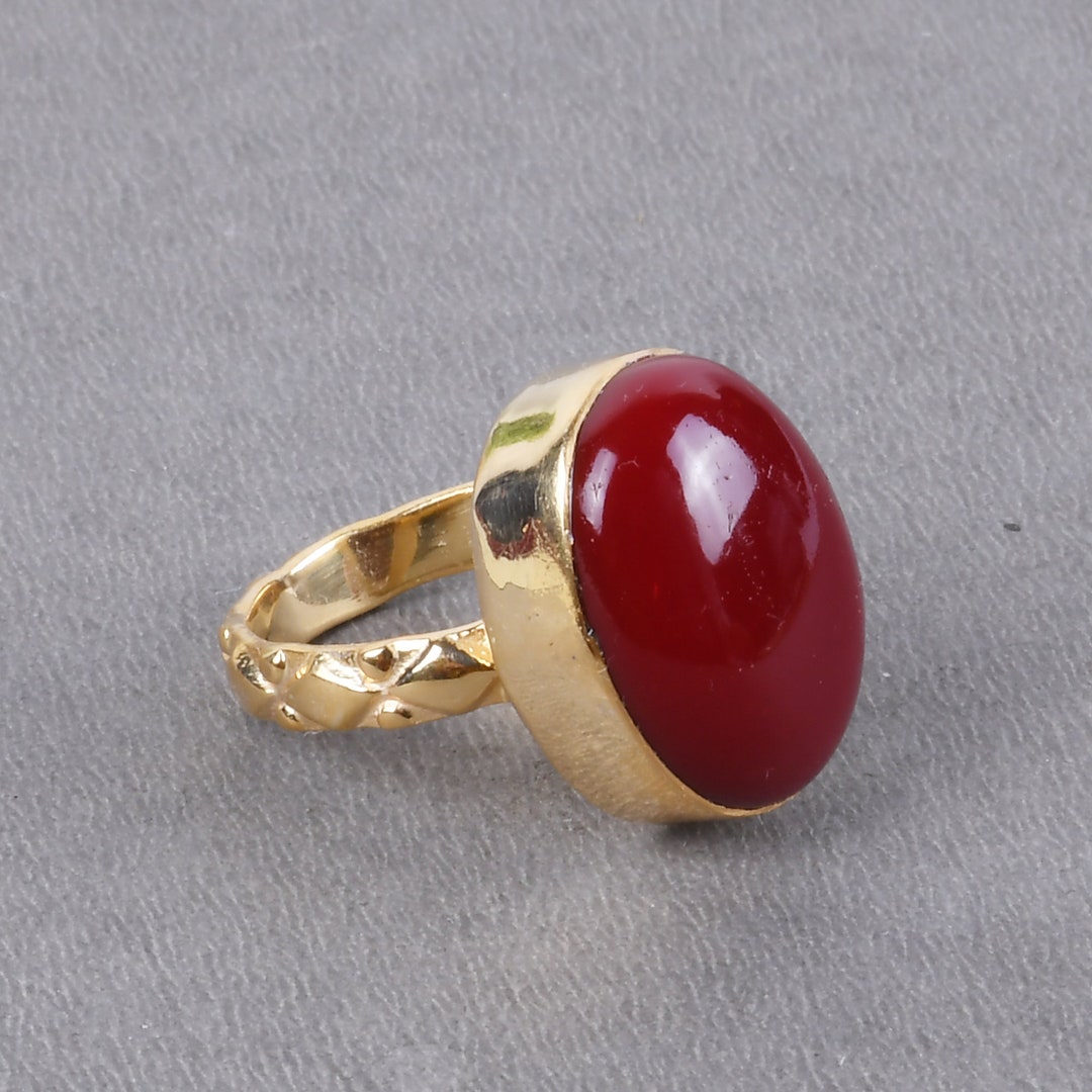 red coral ring in gold with blue topaz and diamonds| gold ring with stones