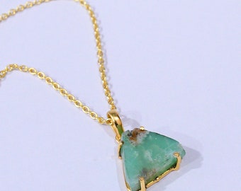 Natural Chrysoprase Gemstone Pendant, Prong Set Fashion Jewelry, 18k Gold Plated Brass Jewelry Supplier