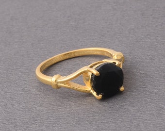 Bague plaquée or 22 carats, bague en onyx noir, bague solitaire avec pierres précieuses, bague de créateur en or, bague tendance, cadeaux de Noël uniques pour femme