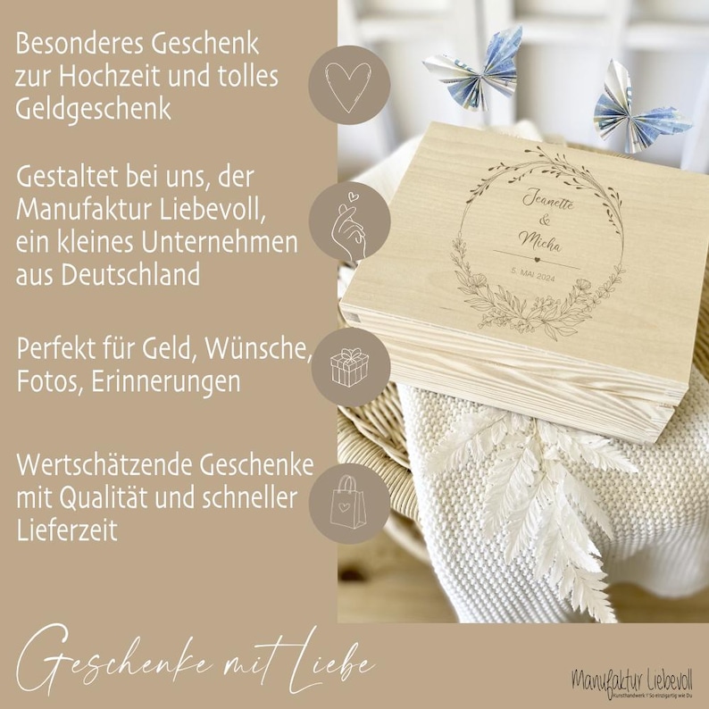May include: A wooden box with a floral design and the text "Jennette & Michs 8. Mai 2024" engraved on the lid. The box is sitting on a white blanket and a wicker basket. The text "Geschenke mit Liebe" is at the bottom of the image.
