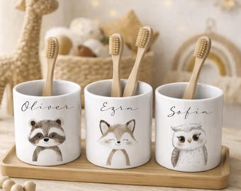 Zahnputzbecher Kinder personalisiert – Zahnbecher mit Namen aus Keramik – Zahnbürstenbecher Kinder mit Tiermotiv