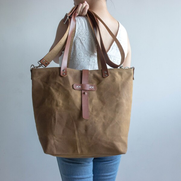 Waxed canvas bag, Waxed canvas tote, Waxed canvas handbag, Large tote bag, Waxed Canvas Diaper bag, Shoulder bag, Canvas tote bag, Tan