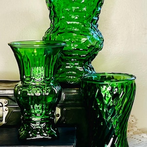 Vintage Mid-Century Modern Grüne Glasvasen - Set mit 3 Stück
