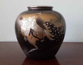 Jarrón firmado, Japón, acabado metalizado degradado