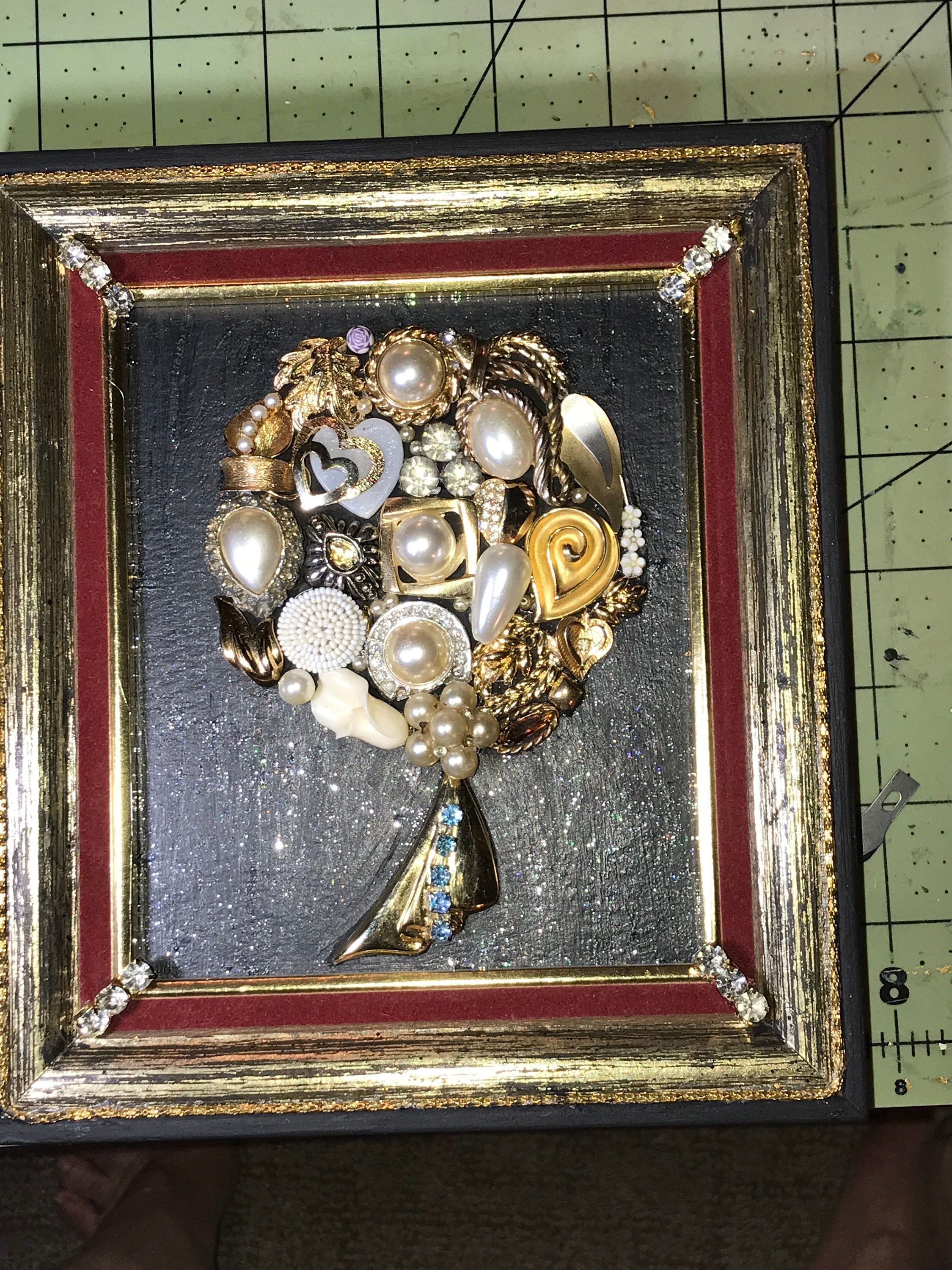 Free Shipping VINTAGE JEWELRY BOUQUET Jeweled Bouquet Vintage Jewel