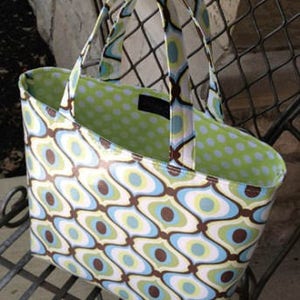 Slicker Tote Pattern by Joan Hawley of Lazy Girl Designs