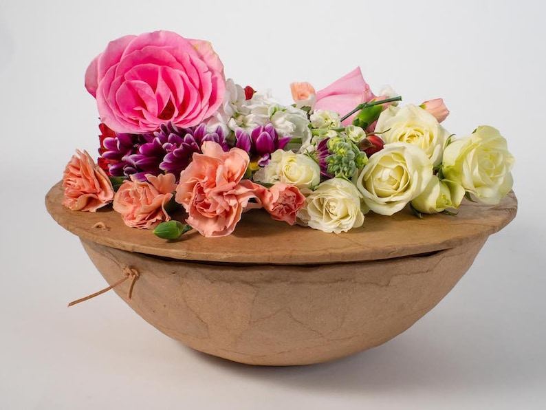 5 Modern Water Burial Urns | Urns For Angels