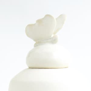 Lid Decoration - made to order - lid decoration, ceramic urn sculpture, bird, animal sculpture, butterfly for cremation urn