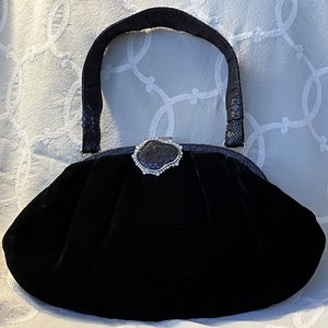40%off-Adrianna PAPELL Black Velvet EVENING BAG Snakeskin-like Trim, Rhinestones Embellished Clasp