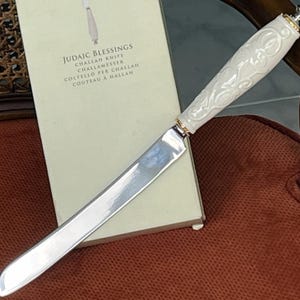 LENOX CHALLAH KNIFE-Judaic Blessings-American by Design Gift in Box