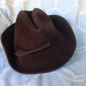 Stylish High Fashion BROWN SUEDE FEDORA Hat