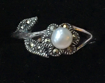 STERLING Pearl Marcasite FLOWER RING Size 8