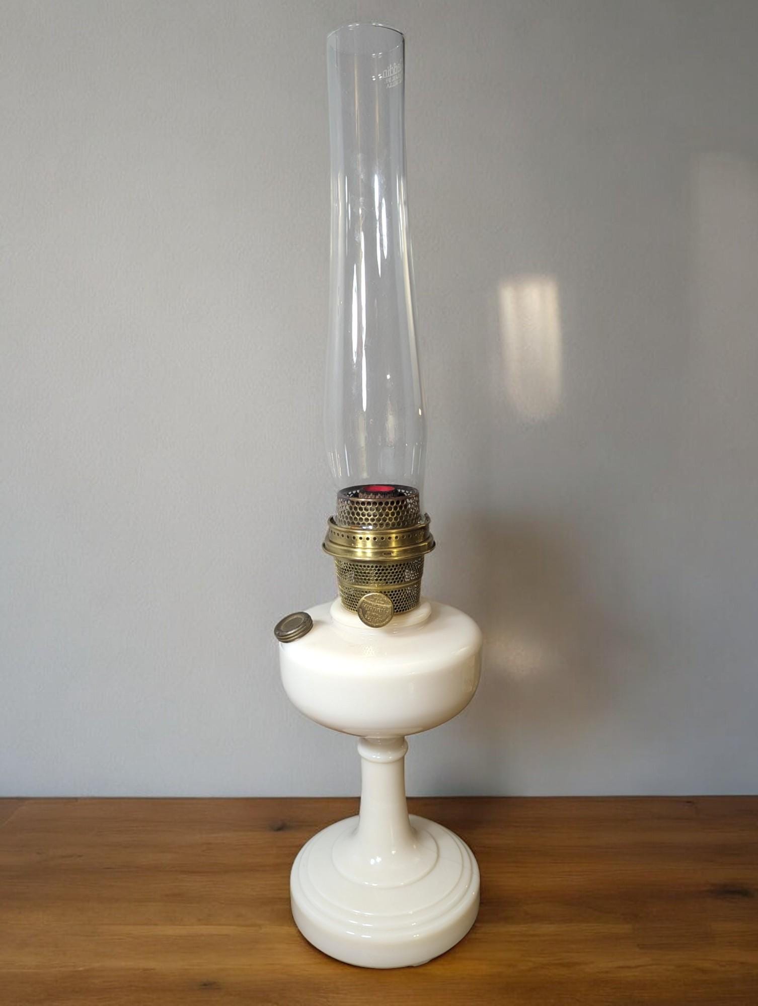 【新品未使用】デッドストックAladdin ホワイトランタン 1908年製 Vintage Aladdin Alacite Oil Lamp: Simplicity Model B76A, 1948 - Etsy