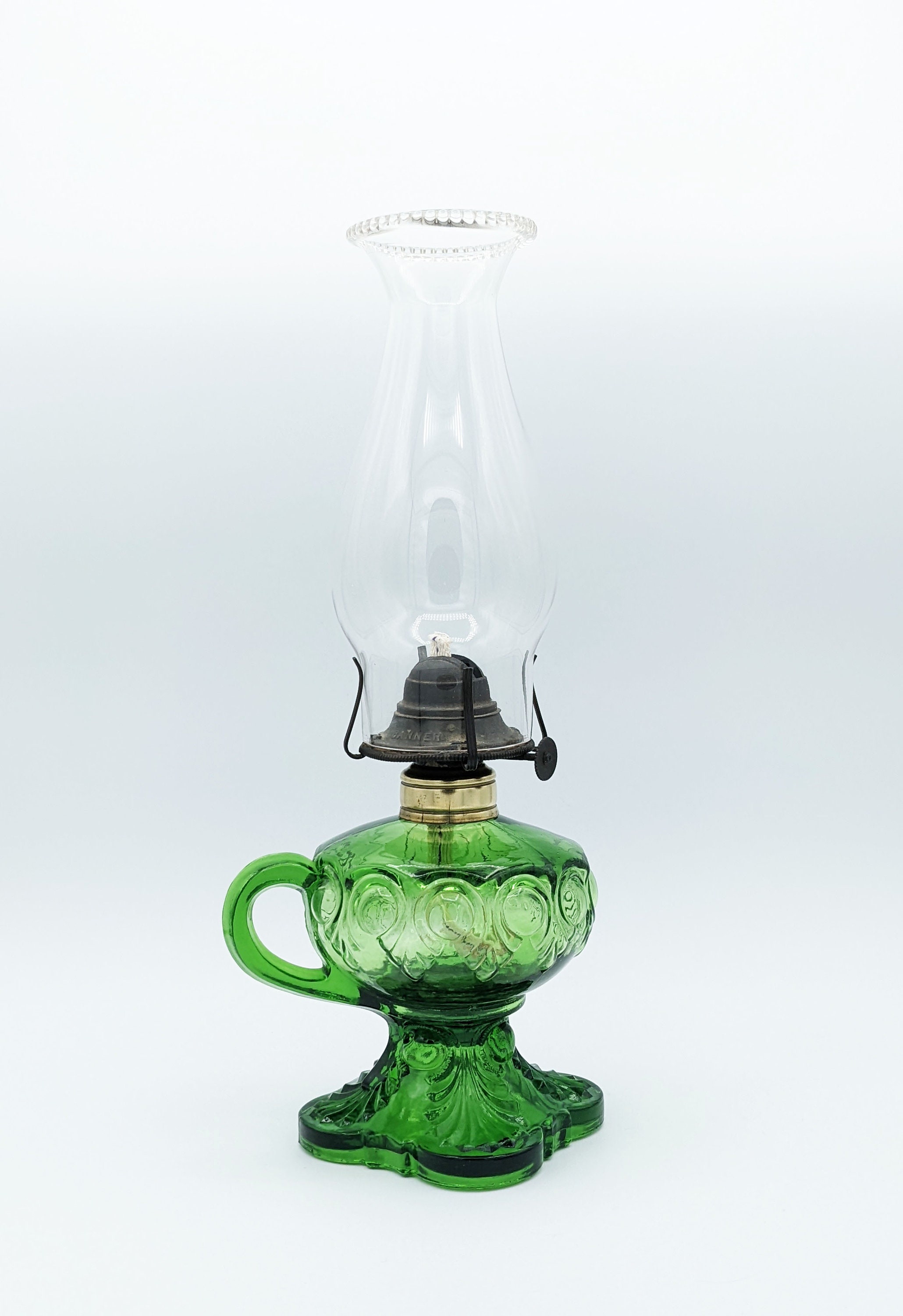 19 Most Valuable Antique Oil Lamp Worth Money