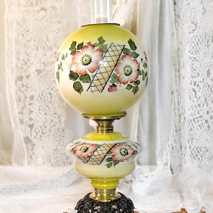 Antique Victorian Gone with the Wind Oil lamp, Oil Lantern, Table Oil lamp, Banquet Lamp Ca 1890&#39;s  USA Hand Painted Floral Design, 1 of 2