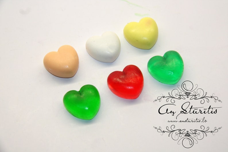 Red color mini transparent base wedding fragrance soap wedding favors personalized wedding favor wedding label heart soap