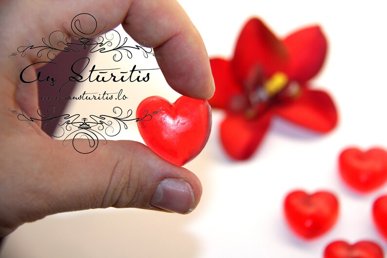 Red color mini transparent base wedding fragrance soap wedding favors personalized wedding favor wedding label heart soap