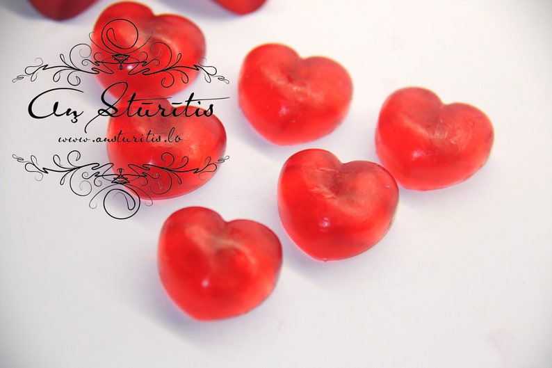 Red color mini transparent base wedding fragrance soap wedding favors personalized wedding favor wedding label heart soap
