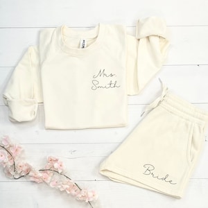 Matching Set for Bride, Bridal Gift Set, Mrs. Sweatshirt, New Mrs. Set, Mrs. Crew Neck, Bride Bottoms, New Mrs, Honeymoon Outfit