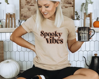 Spooky Season, Halloween Shirt Vintage, Halloween T Shirt, Halloween Costume Women, Vintage Halloween, Halloween Costumes, Vintage T Shirt