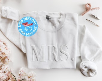Embossed Bridal Gift, Mrs. Sweatshirt, New mrs sweatshirt, Bride sweatshirt, Bridal sweatshirt, New Mrs, Honeymoon Outfit Sweatshirt