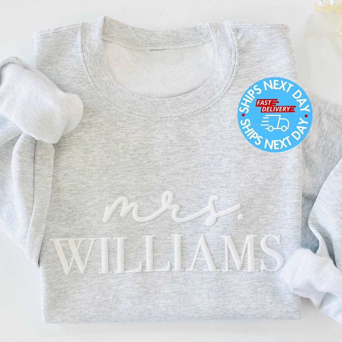 Mrs Crewneck, Honeymoon Pjs, Engagement Gift, Future Mrs Sweatshirt, New Mrs Sweatshirt, Bride Sweatshirt, Bride Crewneck,bridal Shower Gift - Etsy