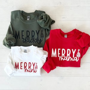 Merry Family Sweatshirts, Mommy and Me Christmas Sweaters, Matching Christmas Sweaters, Christmas Outfit, Matching Christmas Sweatshirts