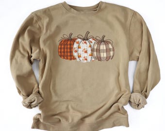 Womens Fall Sweater, Fall Pumpkin Sweatshirt, Fall Plaid Crewneck, Pumpkin Crewneck, Thanksgiving Sweatshirt