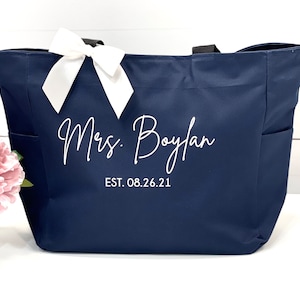 Personalized Bride Bag, Engagement gift, Bride Tote Bags, Wedding Gift, Bridal Shower Gift, Gift For Bride, Bridal Gift, Honeymoon Gift, image 5