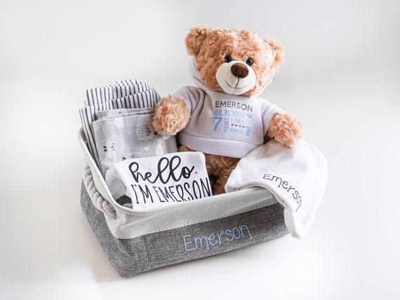 Baby shower gift basket, baby shower gift set, newborn gift, new baby gift, baby boy gift, new baby gift basket, baby shower