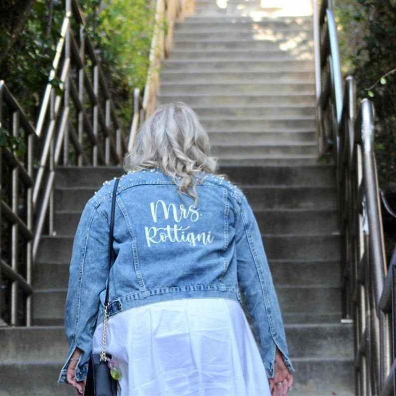 Bride jean jacket with pearls, Pearl jean jacket, bride jean jacket, Mrs Denim Jacket, Personalized Jean Jacket, Bride Jacket, Bridal gift image 7