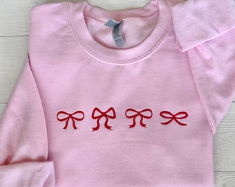 Red Bow Embroidered Sweatshirt, Christmas Sweatshirt, Embroidered Christmas Sweatshirt, Christmas Embroidery Crewneck, Presents