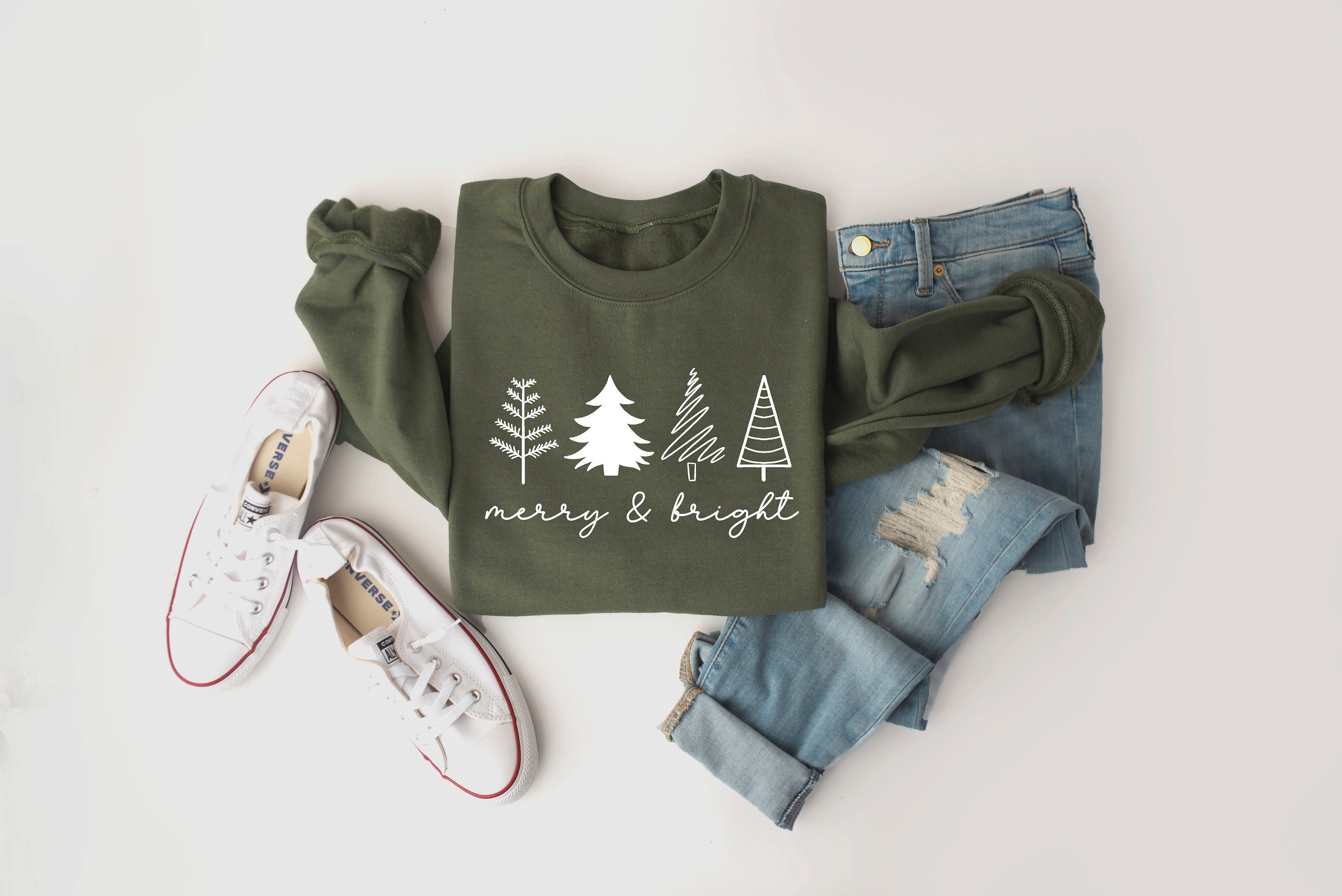 Christmas Tree Sweatshirt, Womens Christmas Sweatshirt, Christmas Sweater, Christmas Crewneck, Holiday Sweaters for Women, Winter Sweatshirt