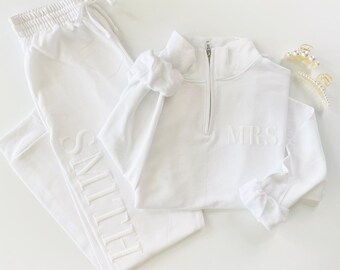 Mrs Sweatsuit Bridal Gift Set Bride Lounge Airport Honeymoon Outfit