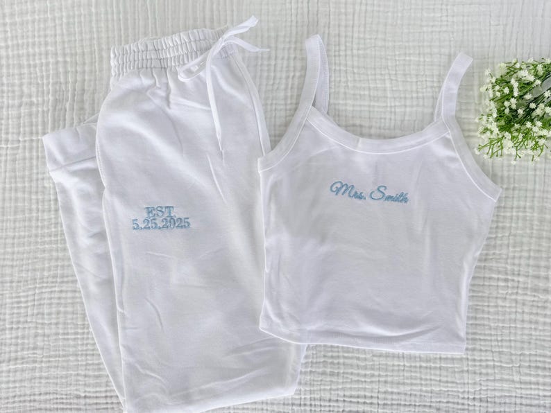 Mrs. Pajama Set, Mrs Tank & Joggers, Bridal Pjs, Bride Pajamas, Mrs. Set, Bridal Shower Outfit, Engagement Gift for Her, Embroidered