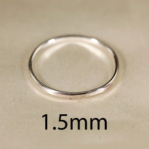 925 Sterling silver Smooth ring, 1-2.5mm width. 1.5 mm one ring