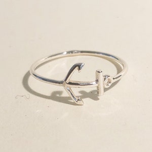 925 Sterling silver ANCHOR  ring
