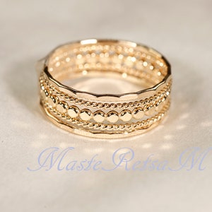 SET G      14k Gold Filled Stack Ring SET, 5 Rings Stackable Rings Set. Handmade 14K Gold Filled Stackable Rings Set.