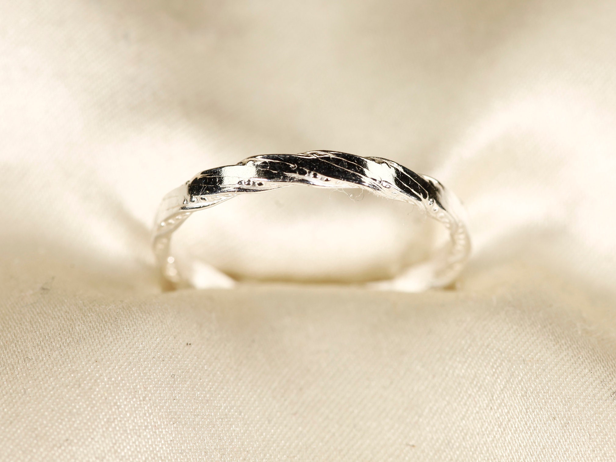 102318 Sterling Silver Pattern Ring, Flat Twisted Pattern