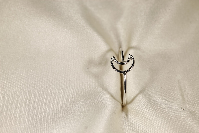 14K Gold Filled Moon Ring - Delicate Wire Design image 14