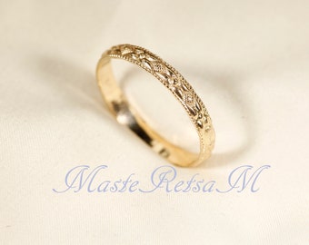 600118   14K Yellow SOLID gold ring,   Pattern ring,  600118 ring  Width--2.7mm