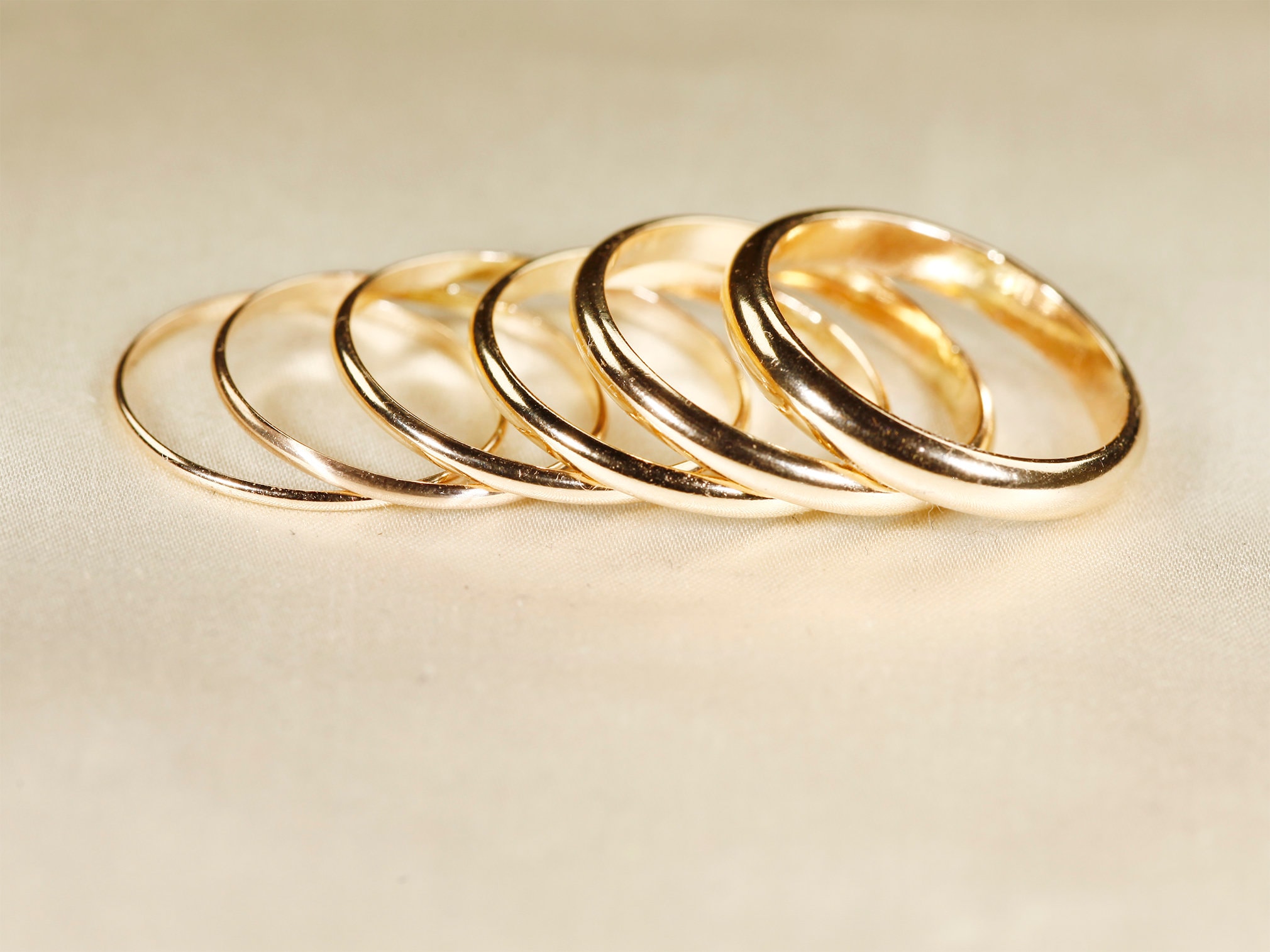 Gold Wire Wrapped Ring Gold Curls / 10.5