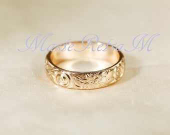 107987/120119      14k Gold pattern ring,    Silver ring    5.1mm width
