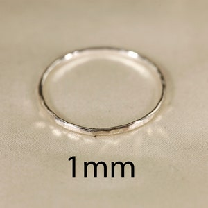 925 Silber Glatt & Hammered Ring, 1-2.5mm breit. Bild 5