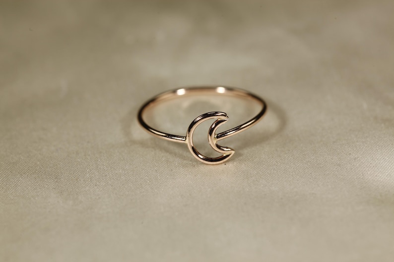 14K Gold Filled Moon Ring - Delicate Wire Design Rose moon