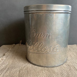 Boîte vintage Nimm Villosa, bocal en métal non peint, récipient en fer blanc, boîte de bonbons.