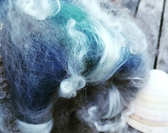 Naturally dyed art batt/ set of rolags 'The Old Man and the Sea' (Phatfiber), textured wool and silk roving, fiber for spinning and feting